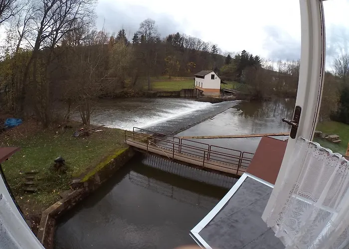Sporkuv Mlyn Pensjonat Dvůr Králové nad Labem