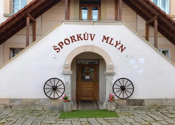 Sporkuv Mlyn 3*