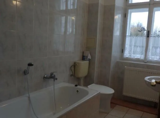 Sporkuv Mlyn Pensjonat Dvůr Králové nad Labem